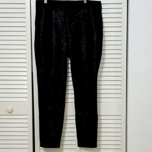 SZ 10 The Skinny White House Black Market Spandex Stretchy Front Floral Panel